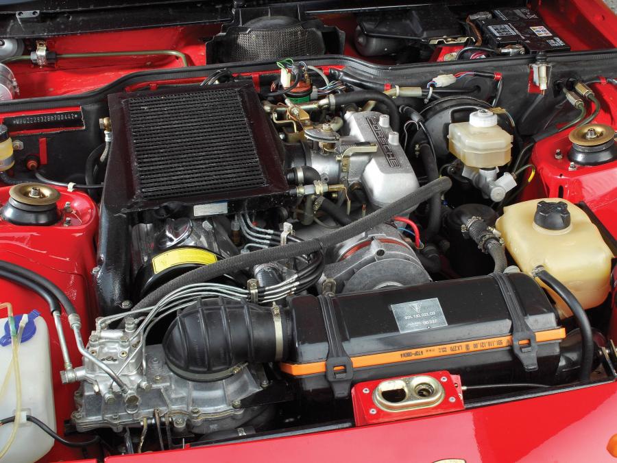  Porsche 924 Carrera GT 1981 года  (UK) (фото 15 из 17)